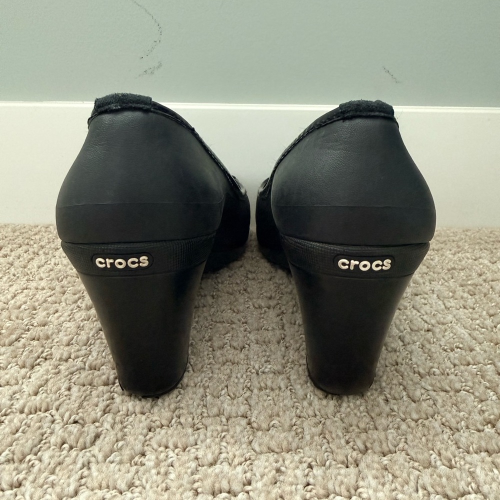 Crocs Black Wedge Pumps Size 8 Women Comfort Work Office Shoes Slip On - Picture 4 of 6